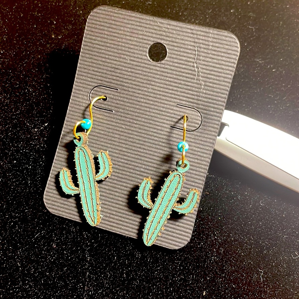 Cactus leather turquoise bead earrings